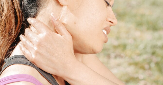 Arm Tingling, Shoulder Pain, Weak Grip: Could You Have Thoracic Outlet Syndrome? 